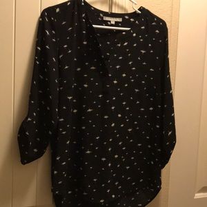 Danielrainn black top with detail